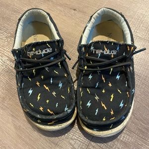Youth Hey Dudes size 13